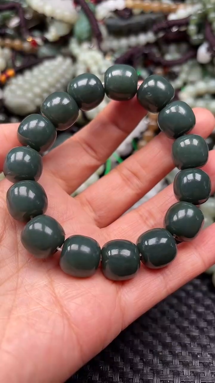 【闪购商品】和田玉颈饰未镶嵌1