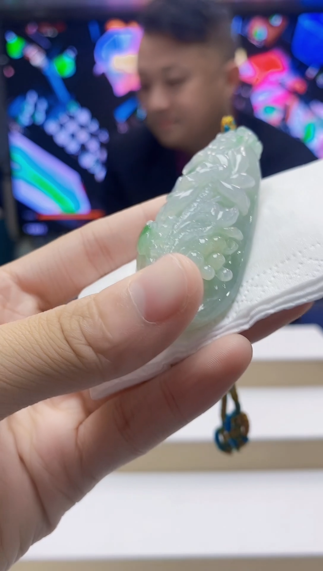 未镶嵌定制翡翠-毛货挂件12