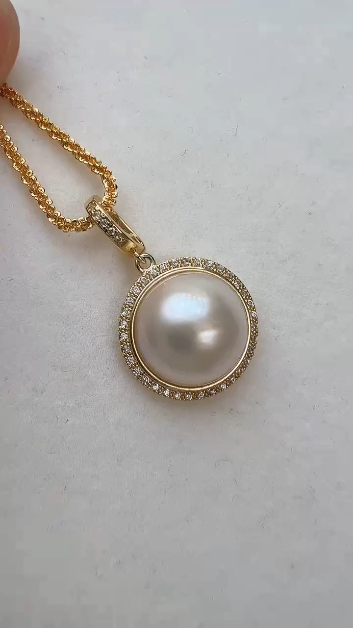 未镶嵌颈饰拼合珍珠（马贝珠）金色太阳花