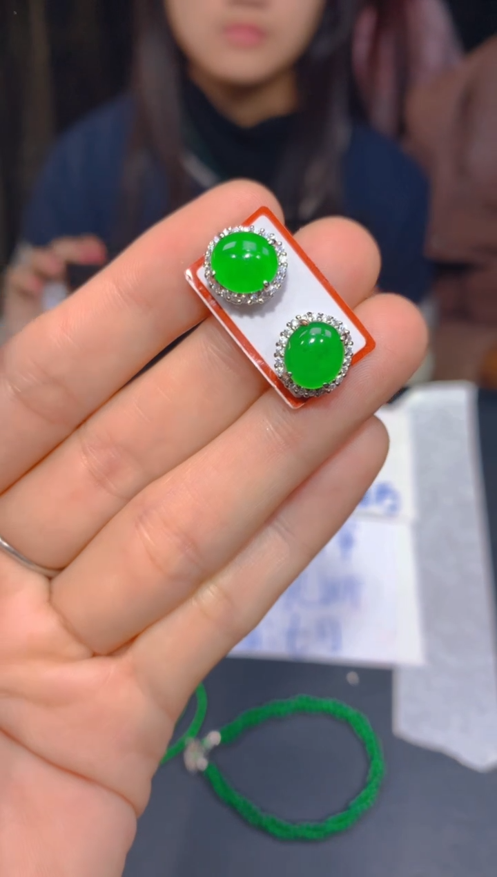 【闪购商品】定制翡翠未镶嵌75多样性发货（发其一）