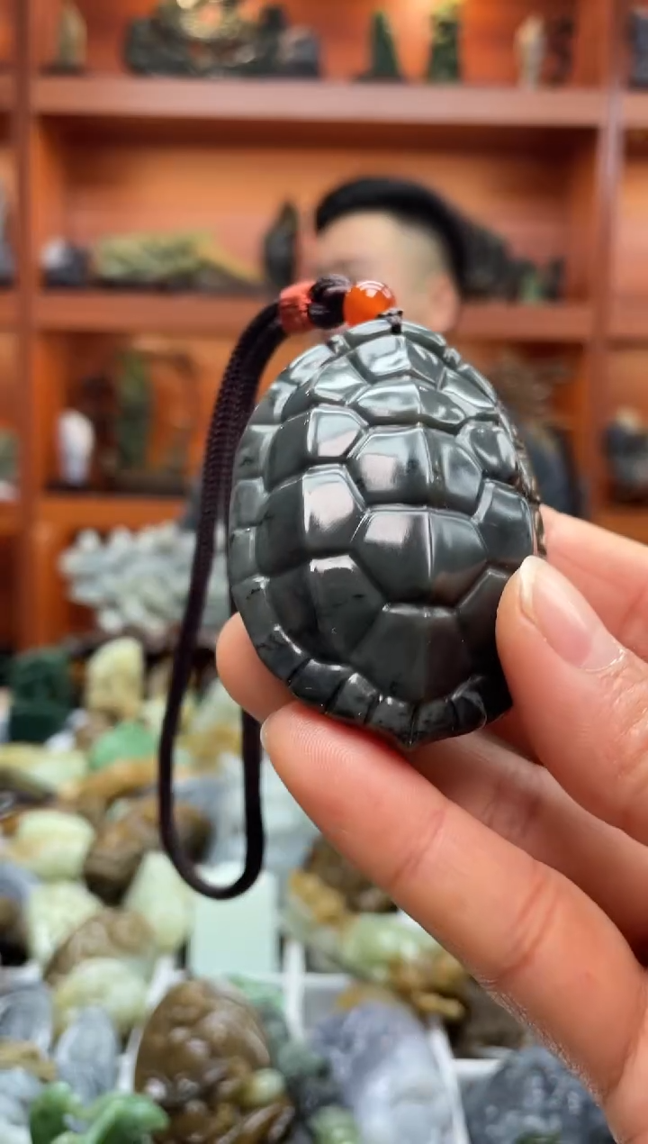 未镶嵌和田玉把件1