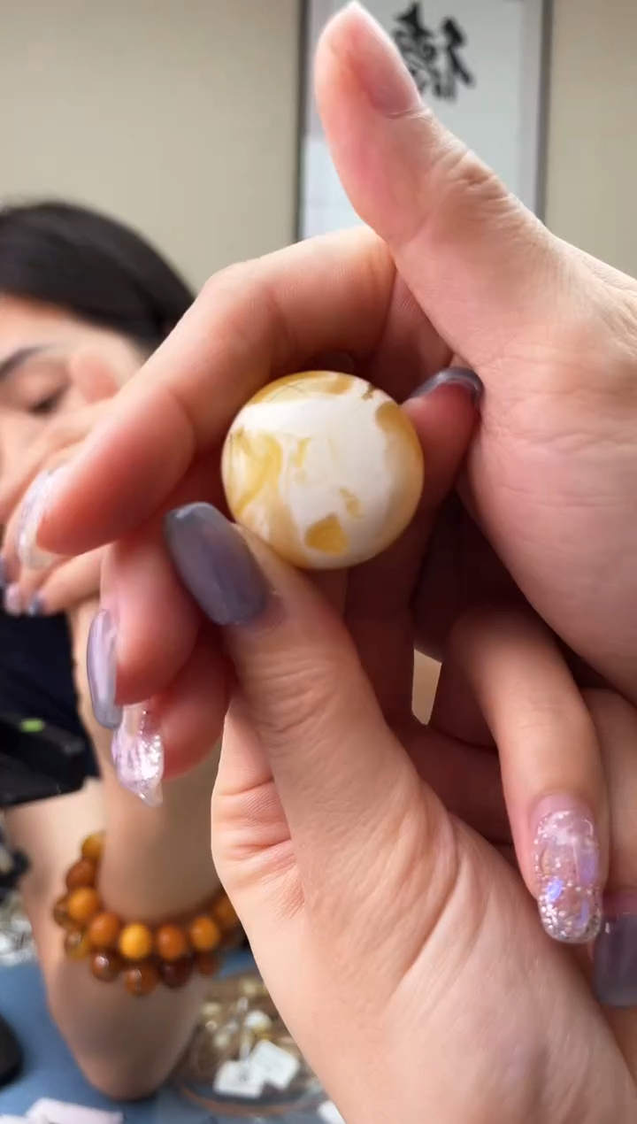 蜜蜡未镶嵌珠宝奇石T08 假一罚十多样性发其一