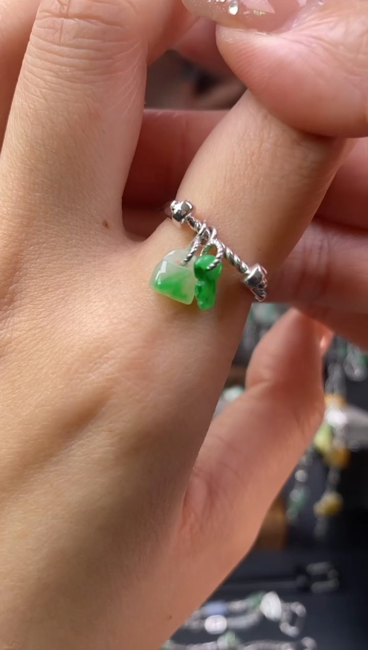 颈饰银S925镶嵌翡翠净货18165