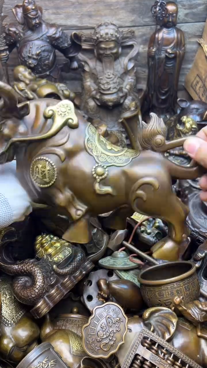 精美铜器，点击下单