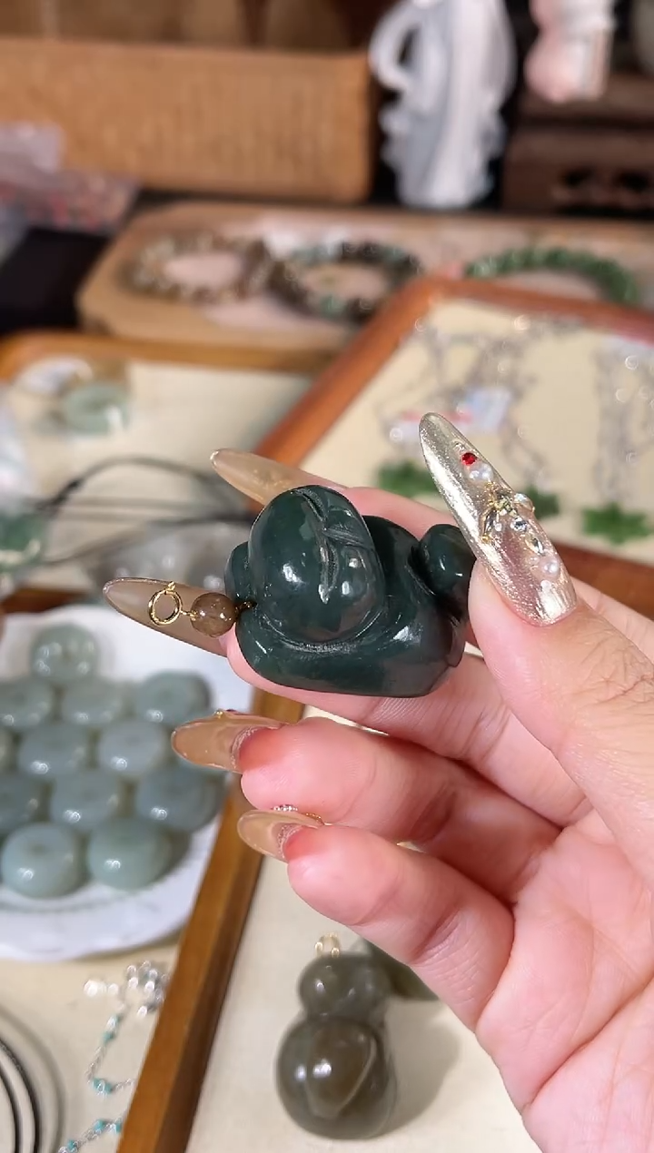 吊坠(不含链)银S925镶嵌和田玉多样性发其一