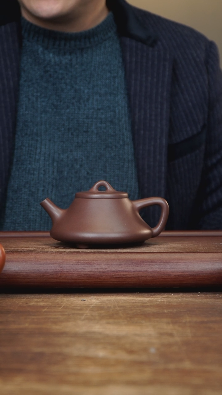 【闪购商品】紫砂茶壶240ml 文瓢 紫泥