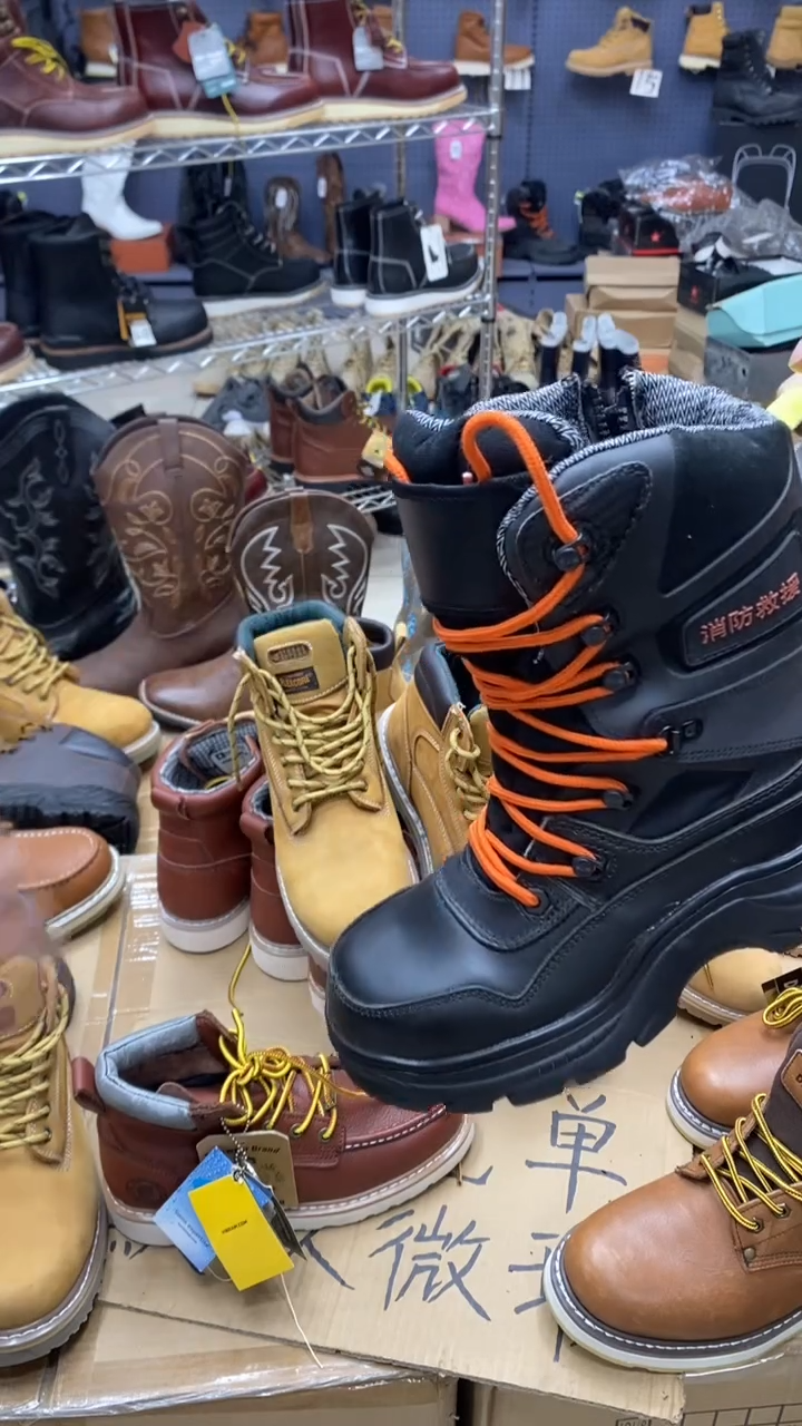 牛皮41码，17筒型消防靴，运动鞋码 防砸防刺