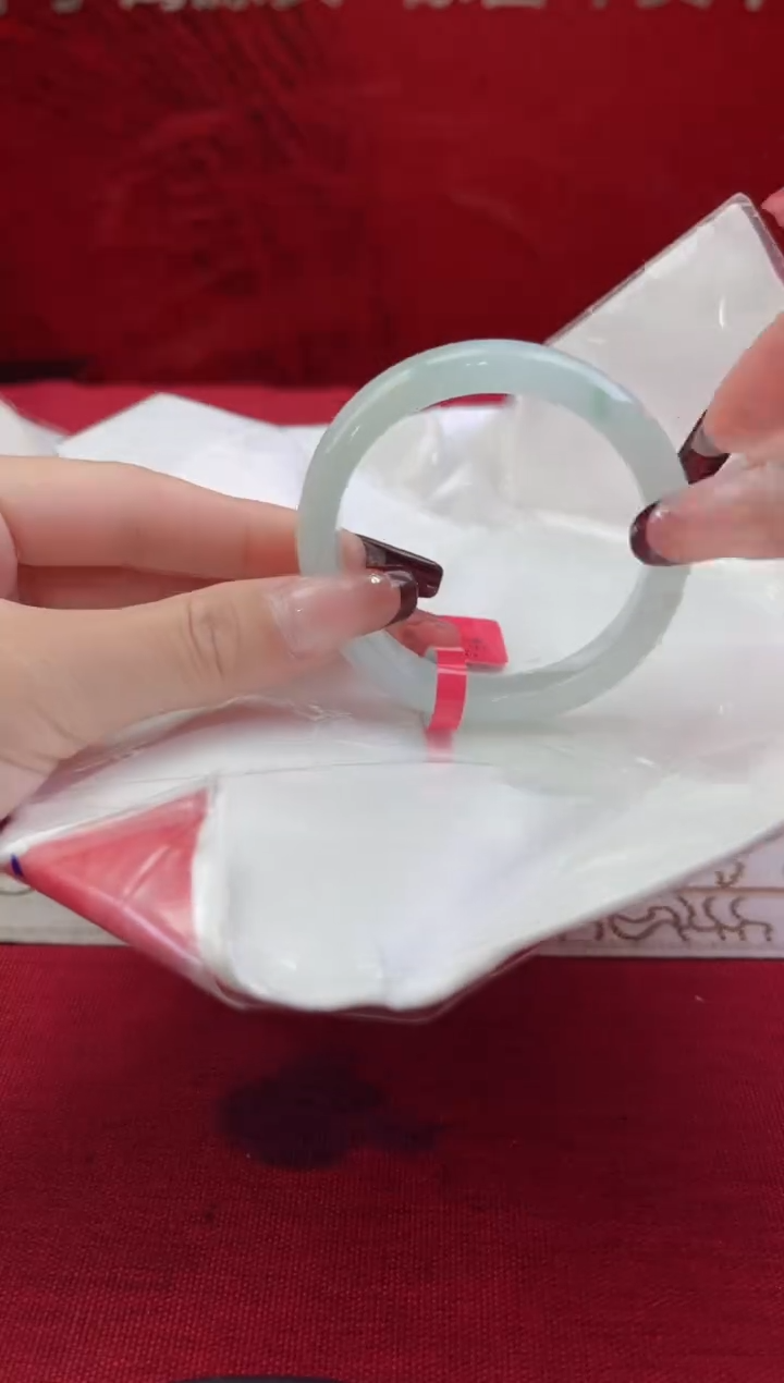 【闪购商品】翡翠手镯未镶嵌翡翠手镯