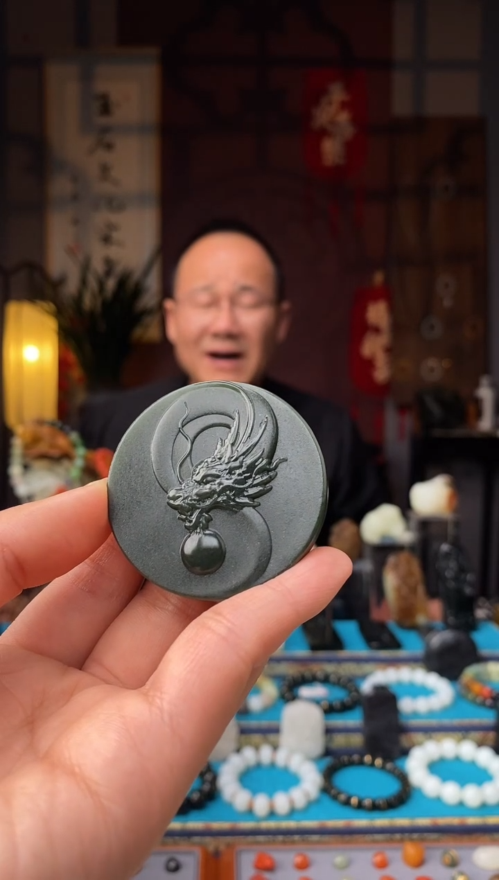 【闪购商品】和田玉挂件未镶嵌雕刻挂件