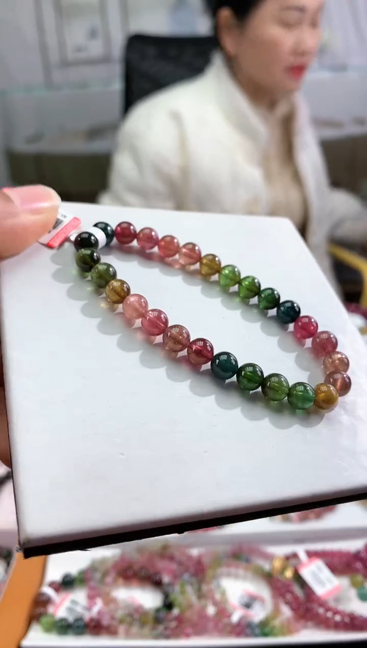 【闪购商品】碧玺手串未镶嵌多样性发一条