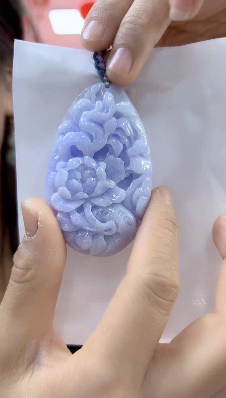 【闪购商品】翡翠颈饰未镶嵌孤品花牌