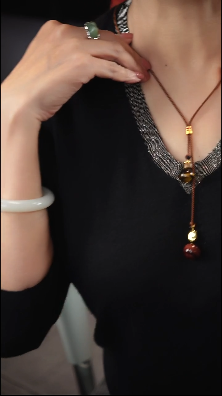 吊坠(赠链)未镶嵌水晶聆**约吊坠(赠链) 未镶嵌