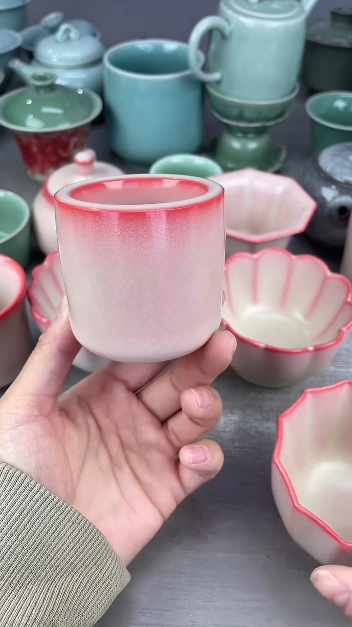 翘****记青瓷仓储清仓福利微瑕