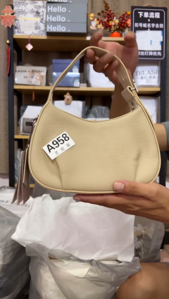 小牛剖层皮革老张家女包958