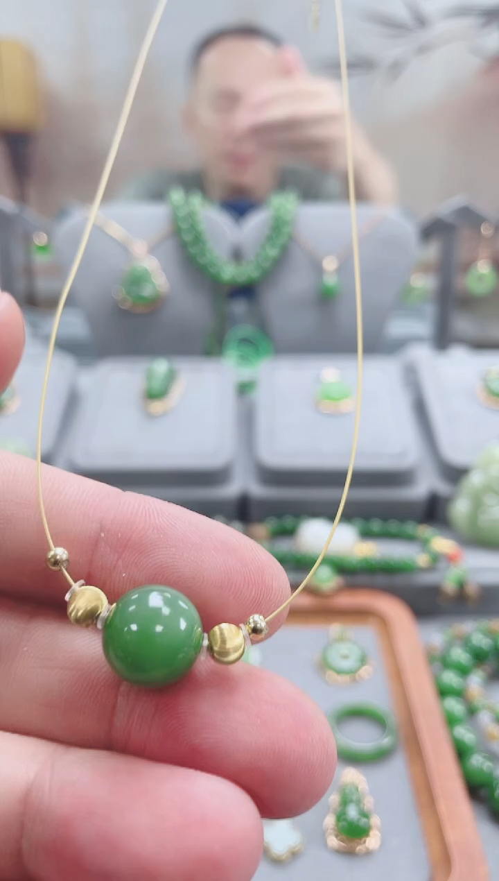 项链银S925镀金镶嵌和田玉 项链 银S925镀金镶嵌 和田玉