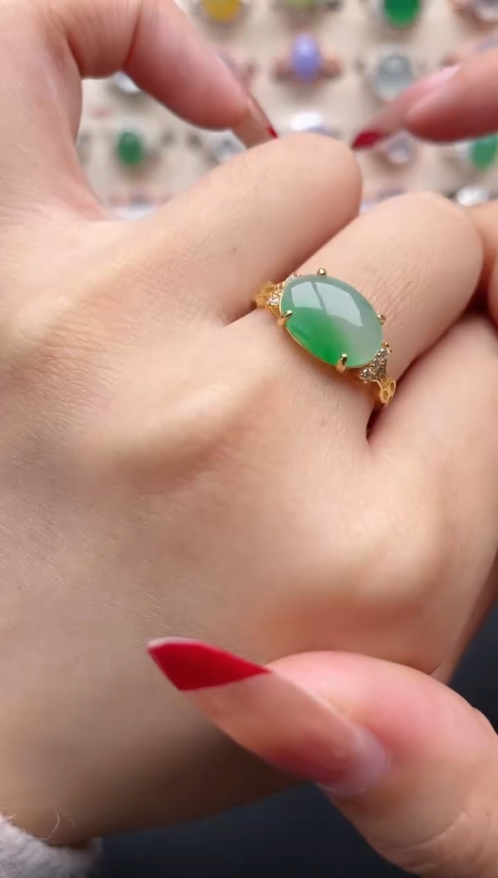 【闪购商品】翡翠戒指银S925镶嵌一物一证一礼盒