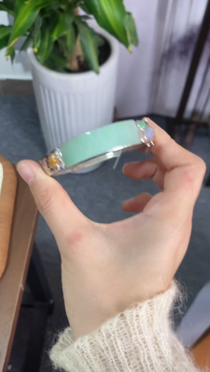 颈饰银S925镶嵌翡翠13038