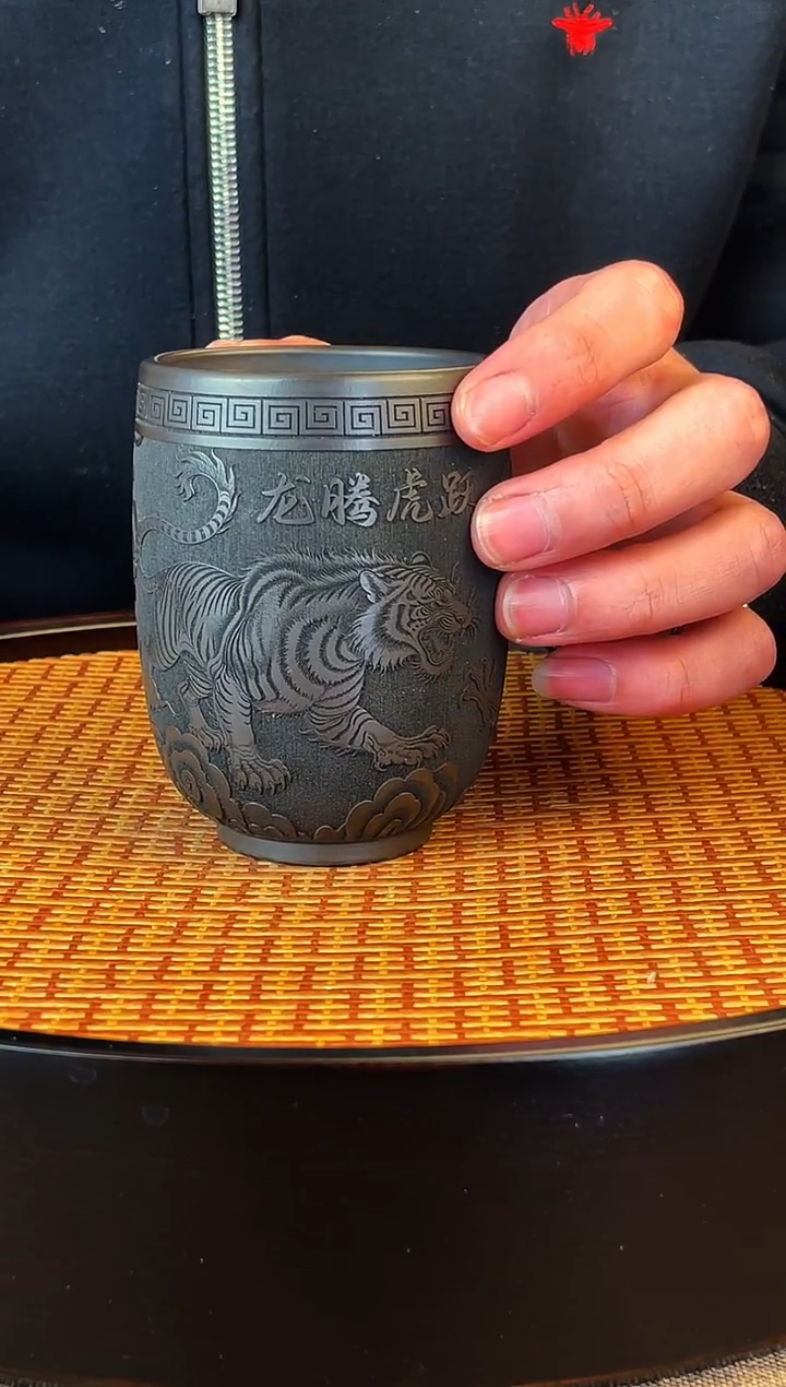 龙腾虎跃 石黄 主人杯