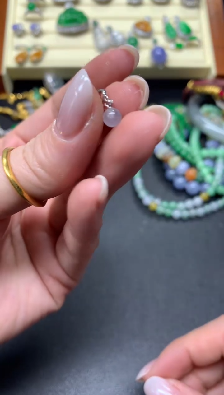 【闪购商品】翡翠吊坠(不含链)18K金镶嵌吊坠|800+80