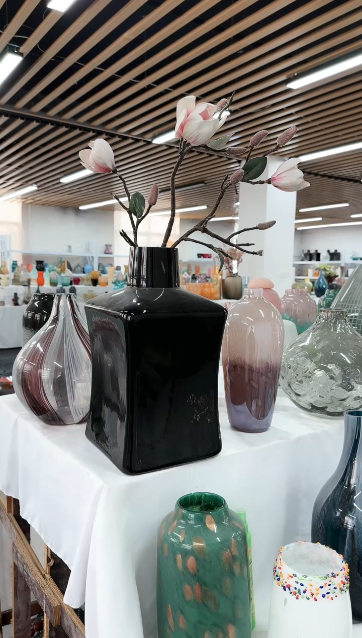 【闪购商品】花瓶9*40..........