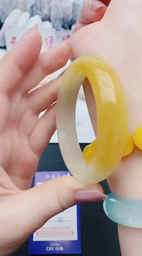 未镶嵌手镯石英质玉w76+58-59