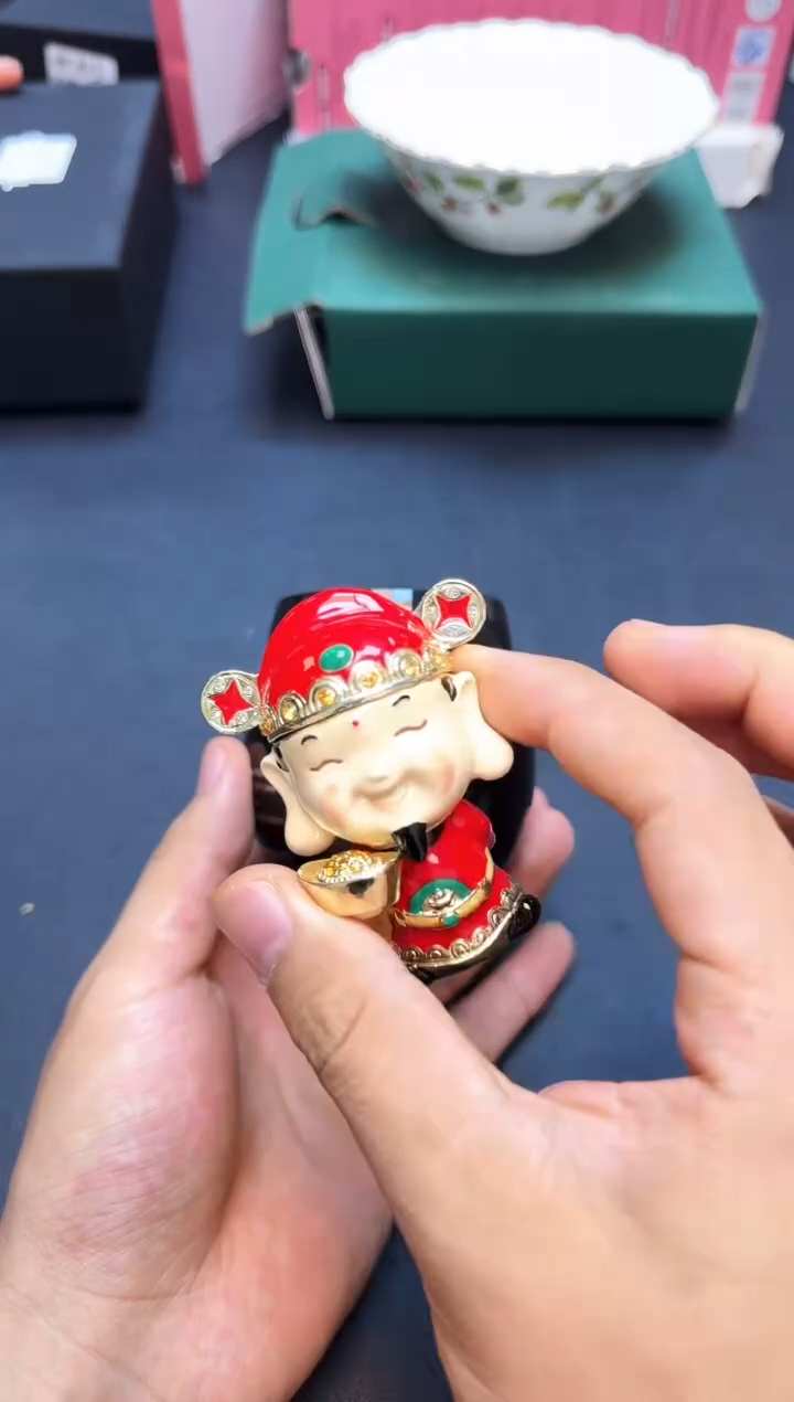 瓷片全新正品一件不留@@WE684