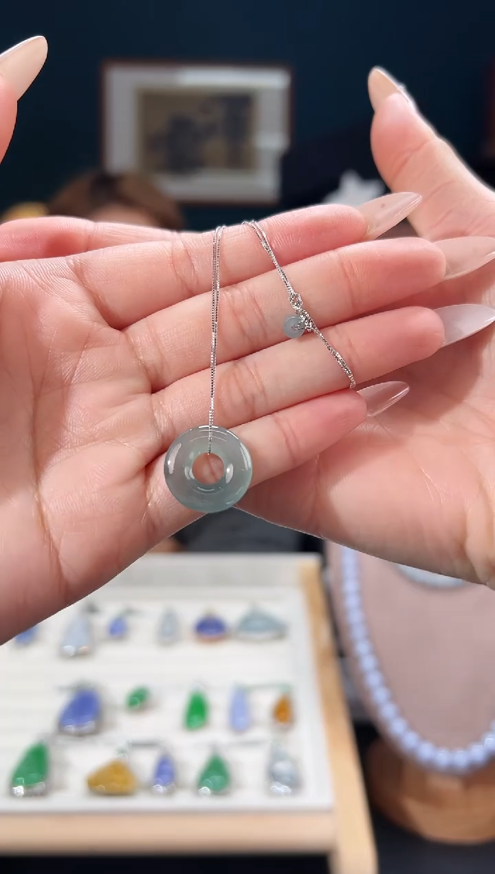 颈饰银S925镶嵌翡翠序号3