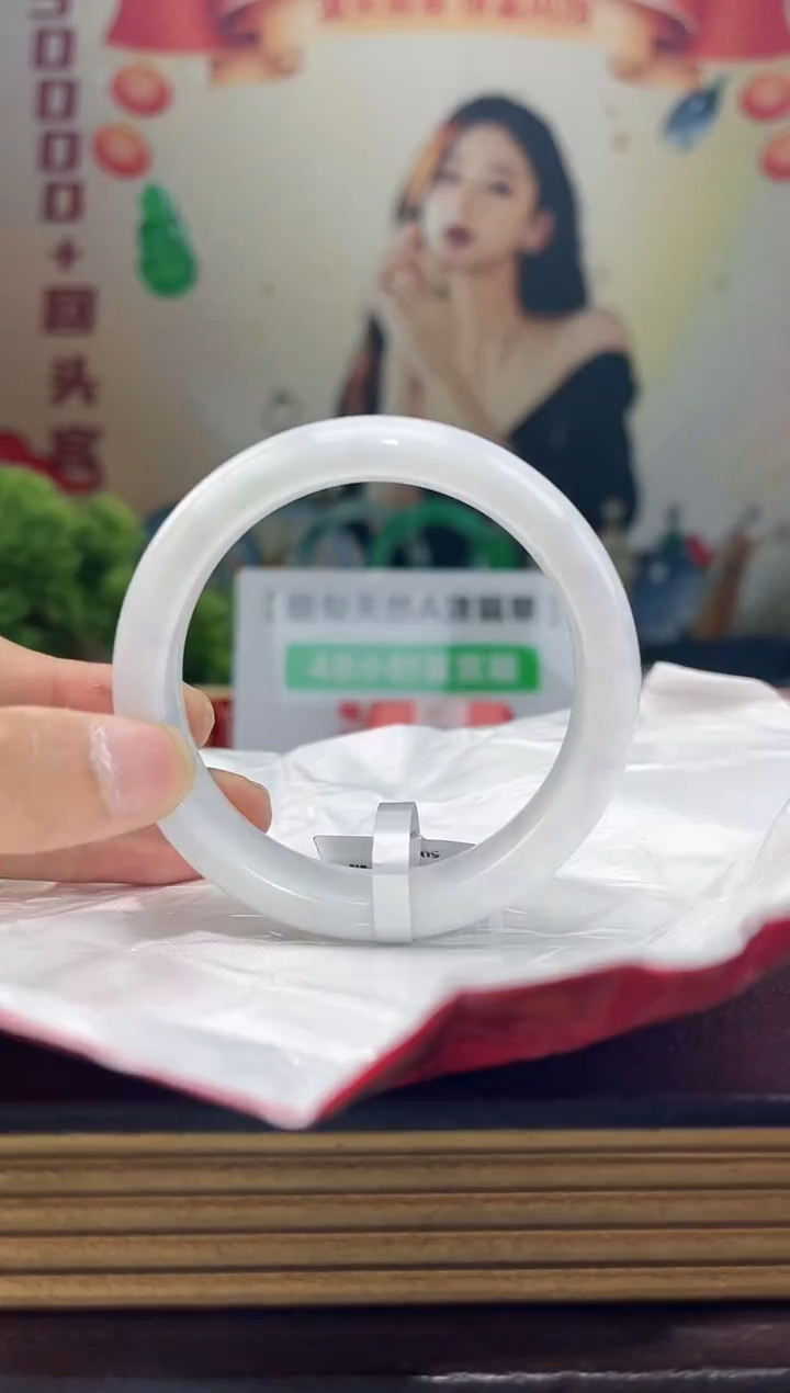 【闪购商品】翡翠手镯未镶嵌手镯14