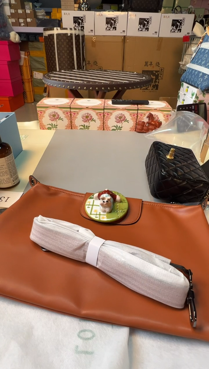 瓷片全场正品，七天无理由
