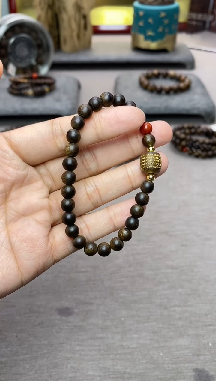 【闪购商品】沉香手串富森红土0.6+五条+配饰沉水单圈