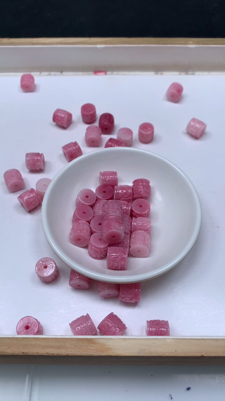 未镶嵌散珠拼合珍珠（马贝珠）A2008 女皇贝 六字10*11mm3个5.8元