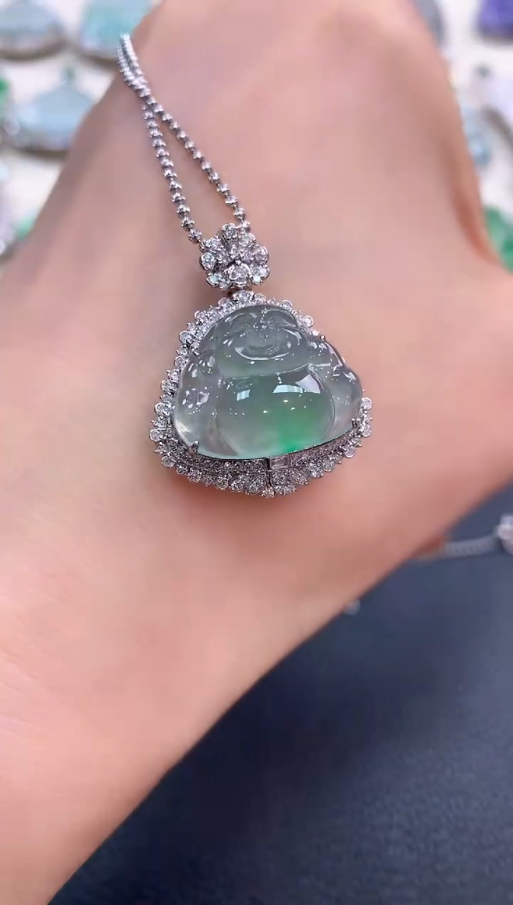 【闪购商品】翡翠吊坠(不含链)18K金镶嵌n24       