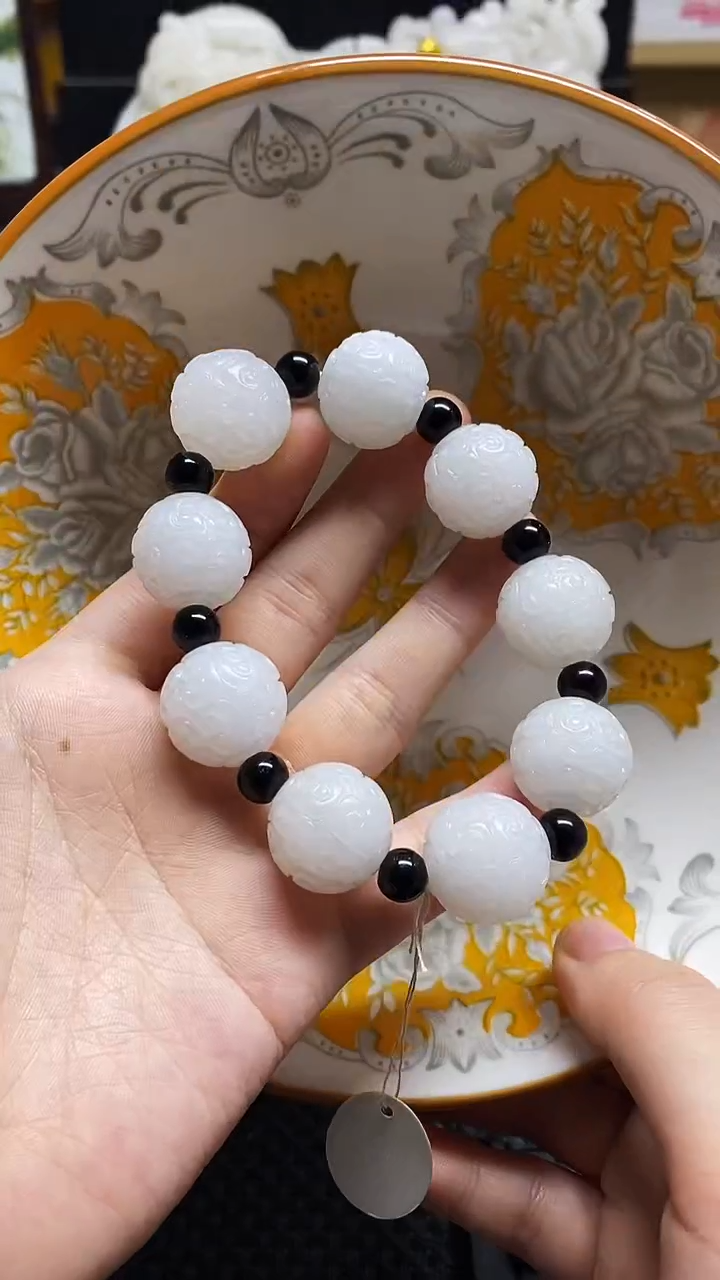 【闪购商品】瓷片瓷片 瓷器 摆件1个