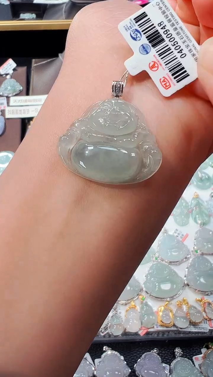 【闪购商品】翡翠吊坠(不含链)18K金镶嵌佛公吊坠948