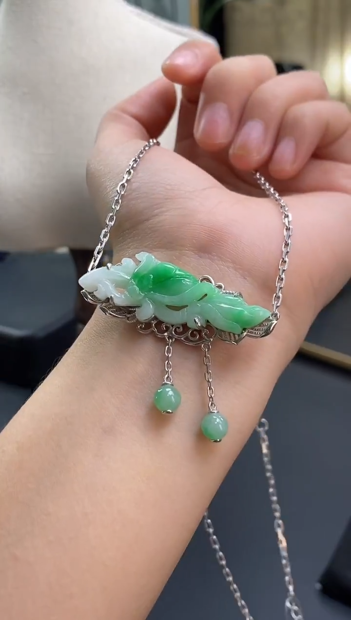 颈饰银S925镶嵌翡翠19127