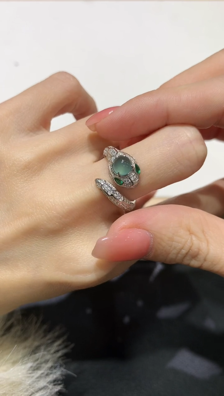 【闪购商品】翡翠吊坠(不含链)银S925镶嵌2多人多样性随机发货1件