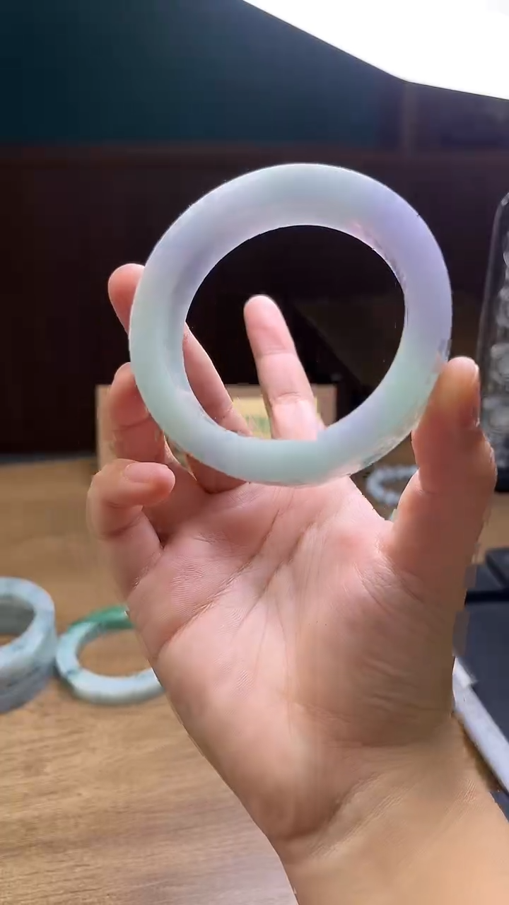 未镶嵌手镯定制翡翠乐*姐定制