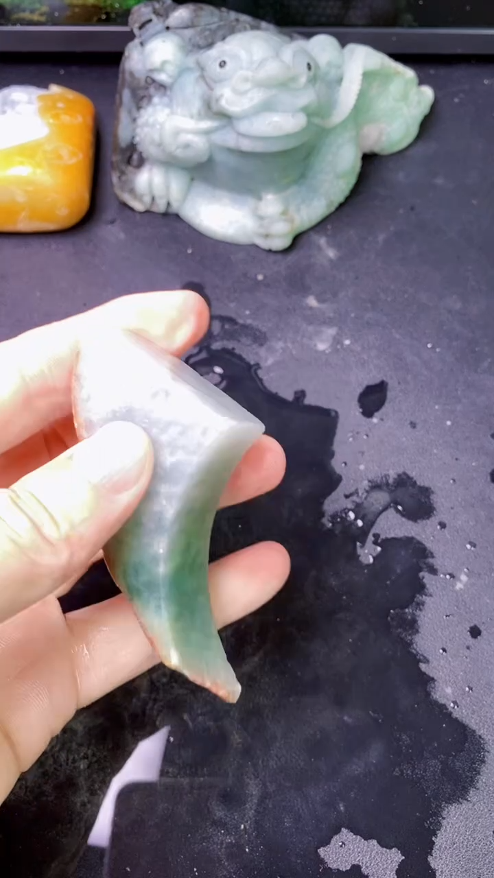 【闪购商品】翡翠颈饰未镶嵌014天然A货翡翠