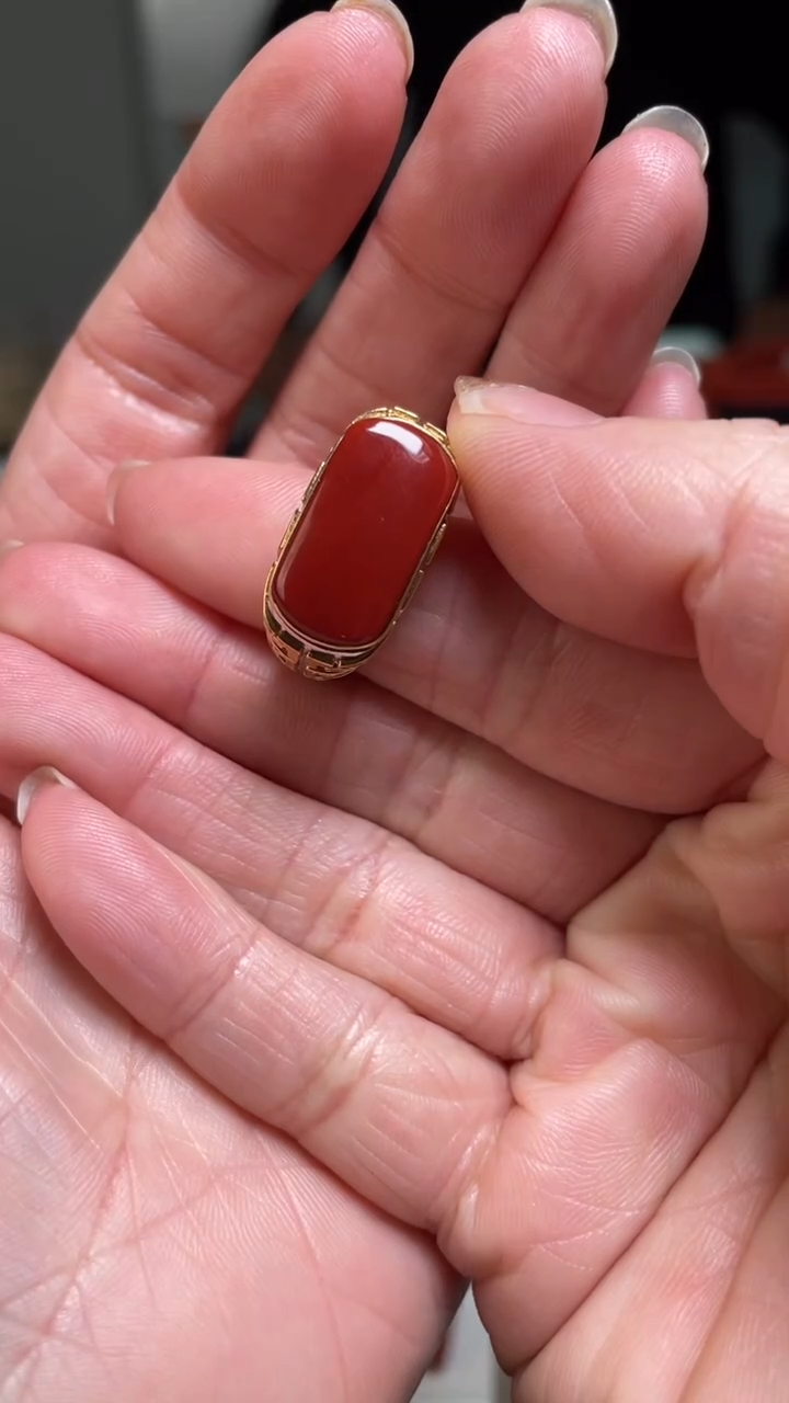 【闪购商品】南红玛瑙配饰18K金镶嵌1