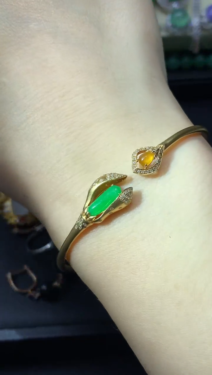 18K金镶嵌手镯翡翠637-中国好珍宝
