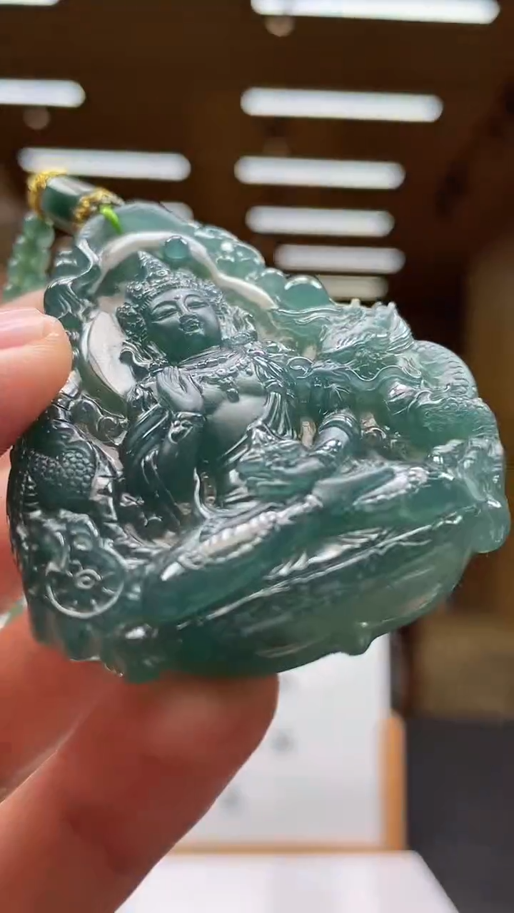 【闪购商品】翡翠未镶嵌颈饰**********880