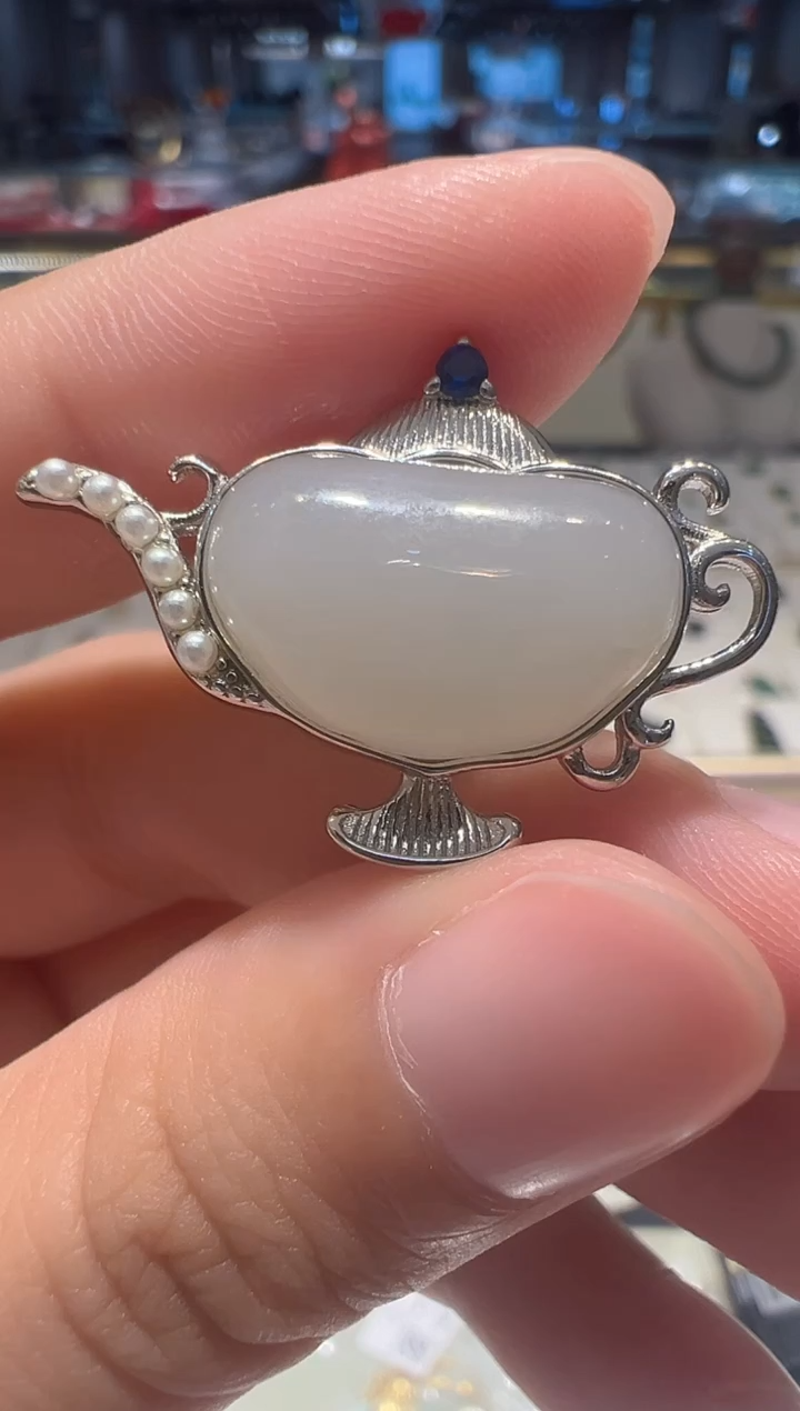 【闪购商品】和田玉颈饰银S925镶嵌00000