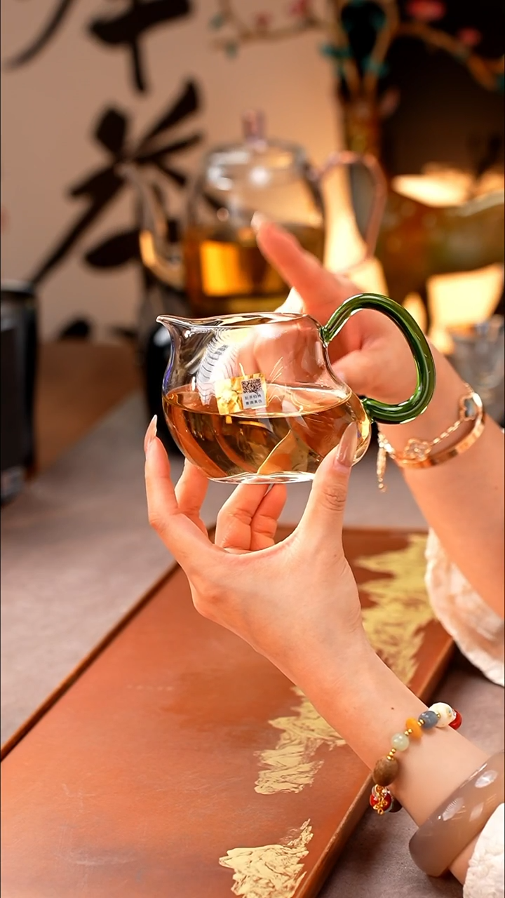 禾器/晶彩望苏茶海/湖绿色