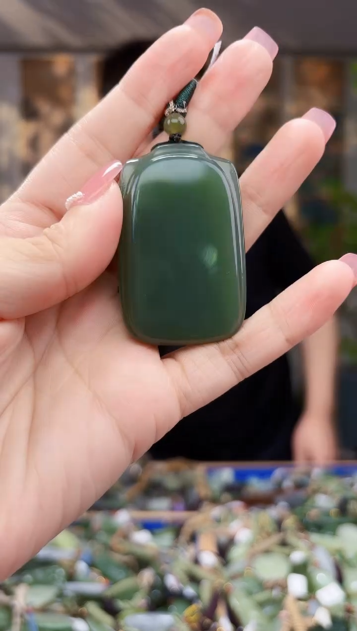 和田玉未镶嵌挂件拍一发一多样性发货