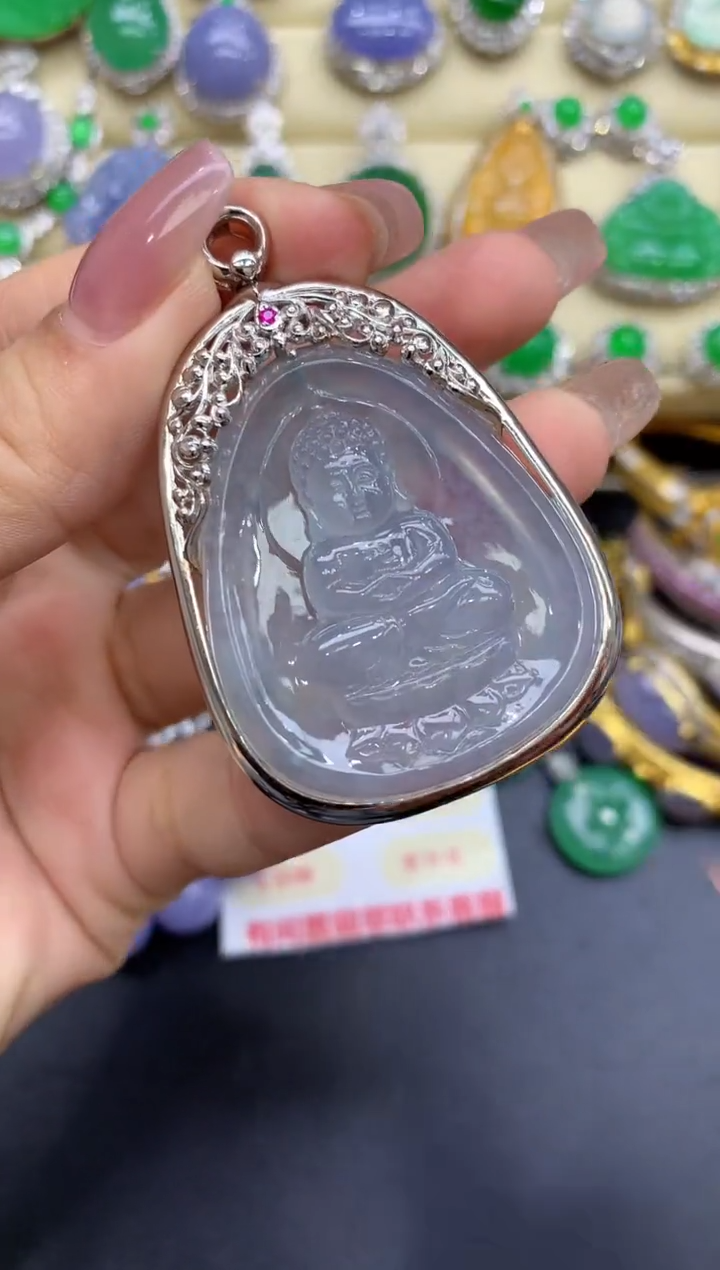 颈饰18K金镶嵌翡翠350-中国好珍宝