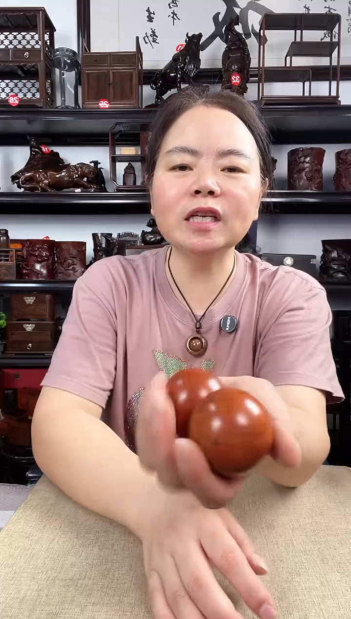木0085老李红木工艺品