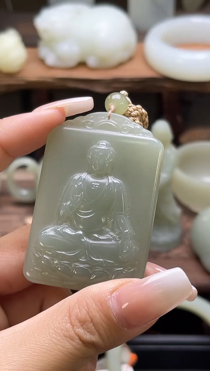 【闪购商品】和田玉吊坠未镶嵌且末青白阿弥无事牌9004032