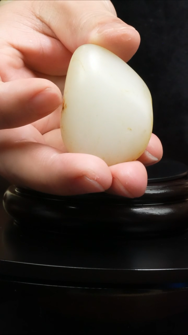 【闪购商品】和田玉吊坠(不含链)未镶嵌57.6g和田玉原石