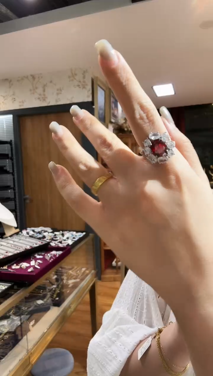 素*?直播间所见即所得
