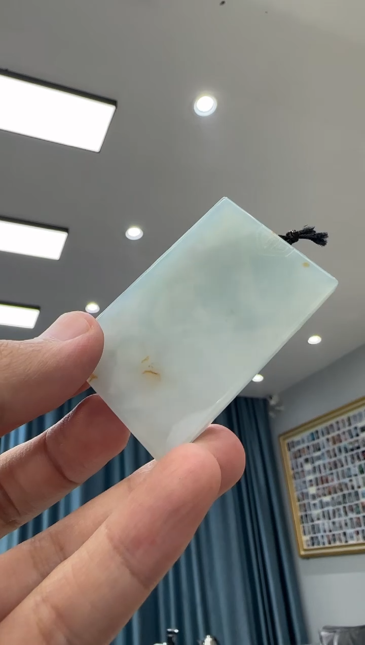 颈饰未镶嵌翡翠天然翡翠A货孤品一件